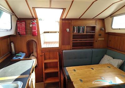 Compass 31 - Solgt/Sold Motorsejler 1976, med Yanmar 3JH4-E motor, Danmark