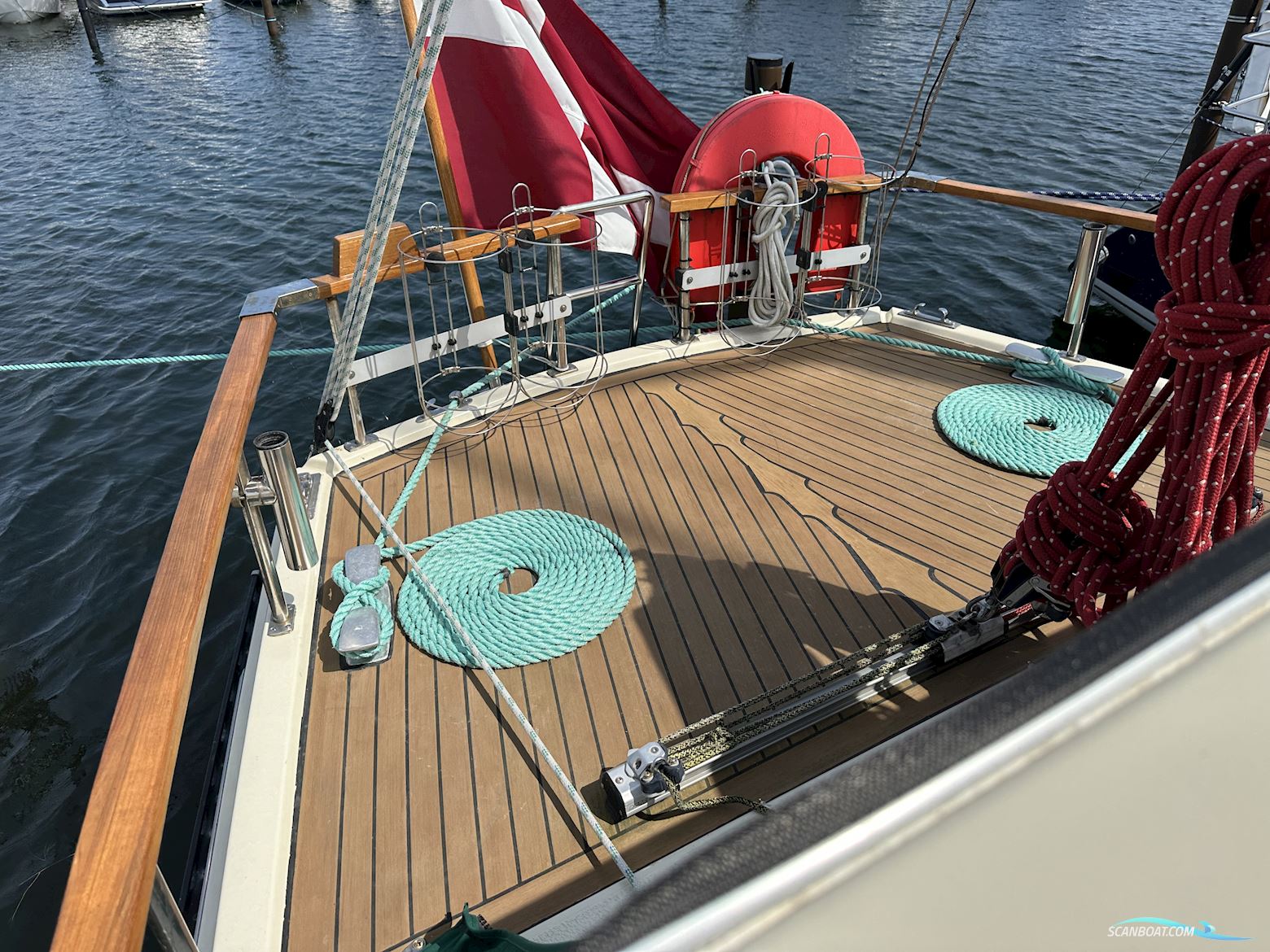 Coronet Elvstrøm 38