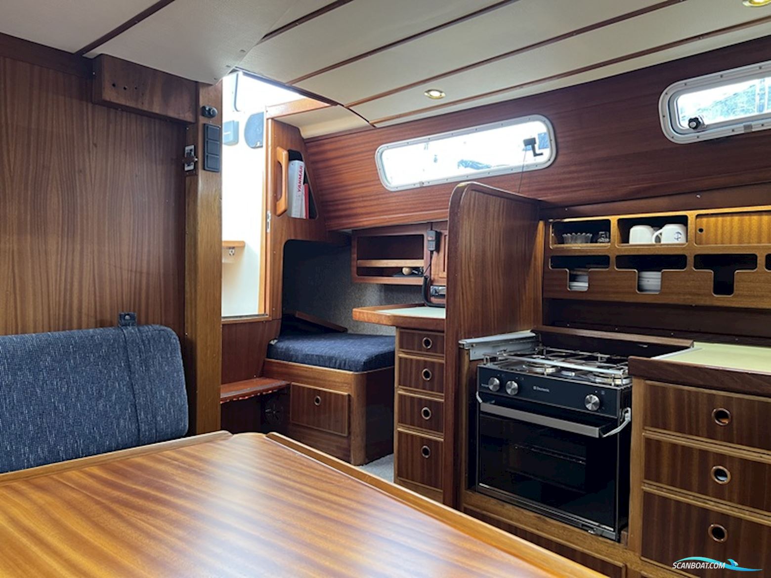 Coronet Elvstrøm 38