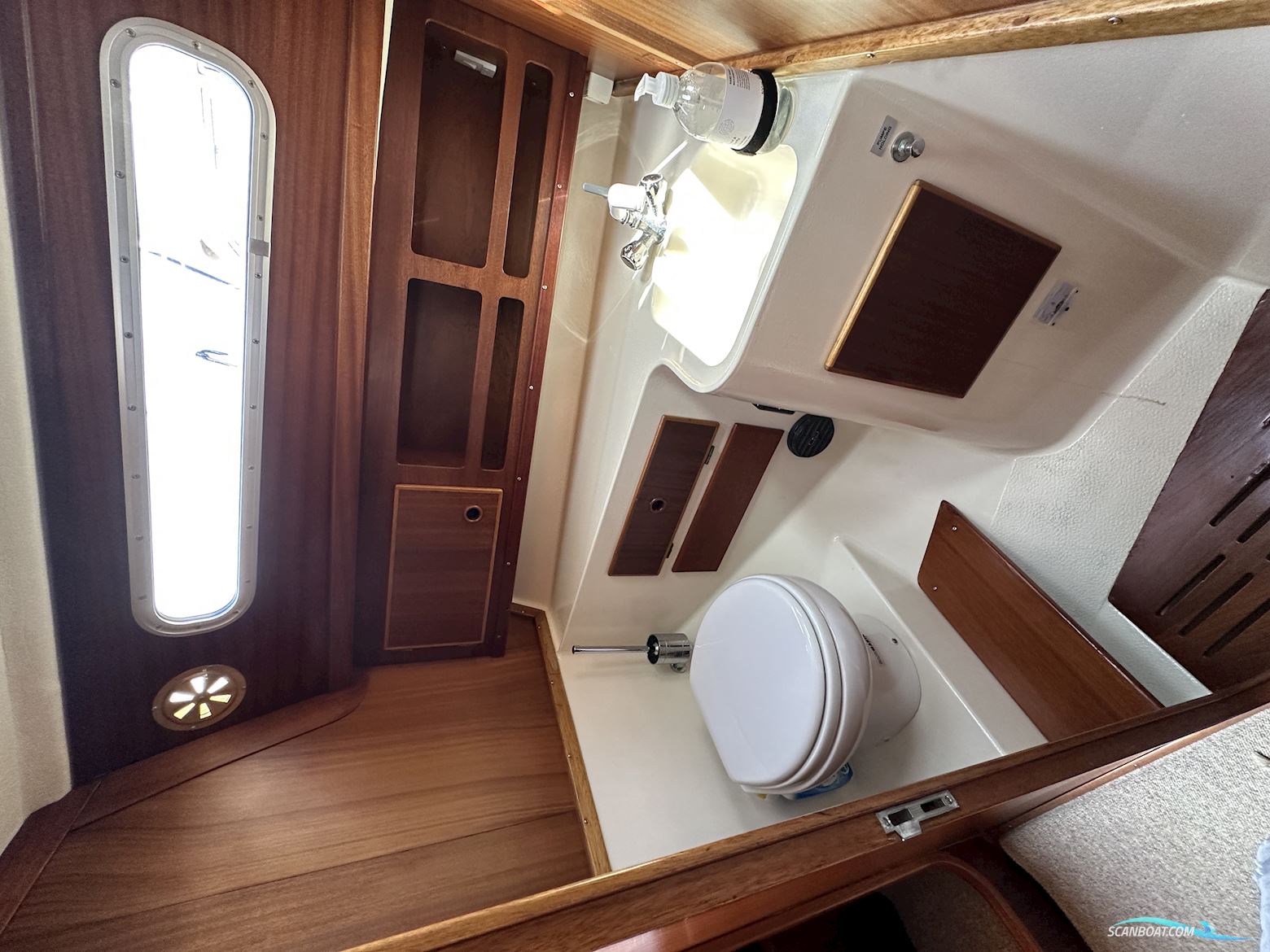 Coronet Elvstrøm 38