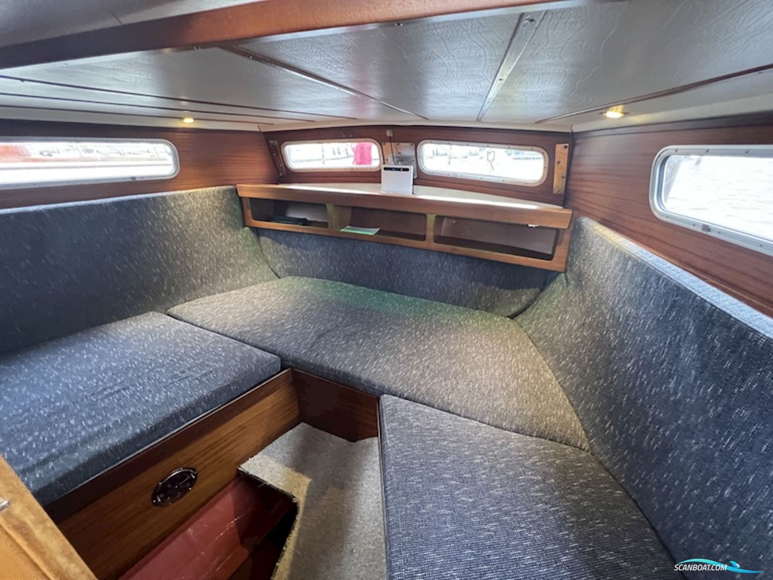 Coronet Elvstrøm 38