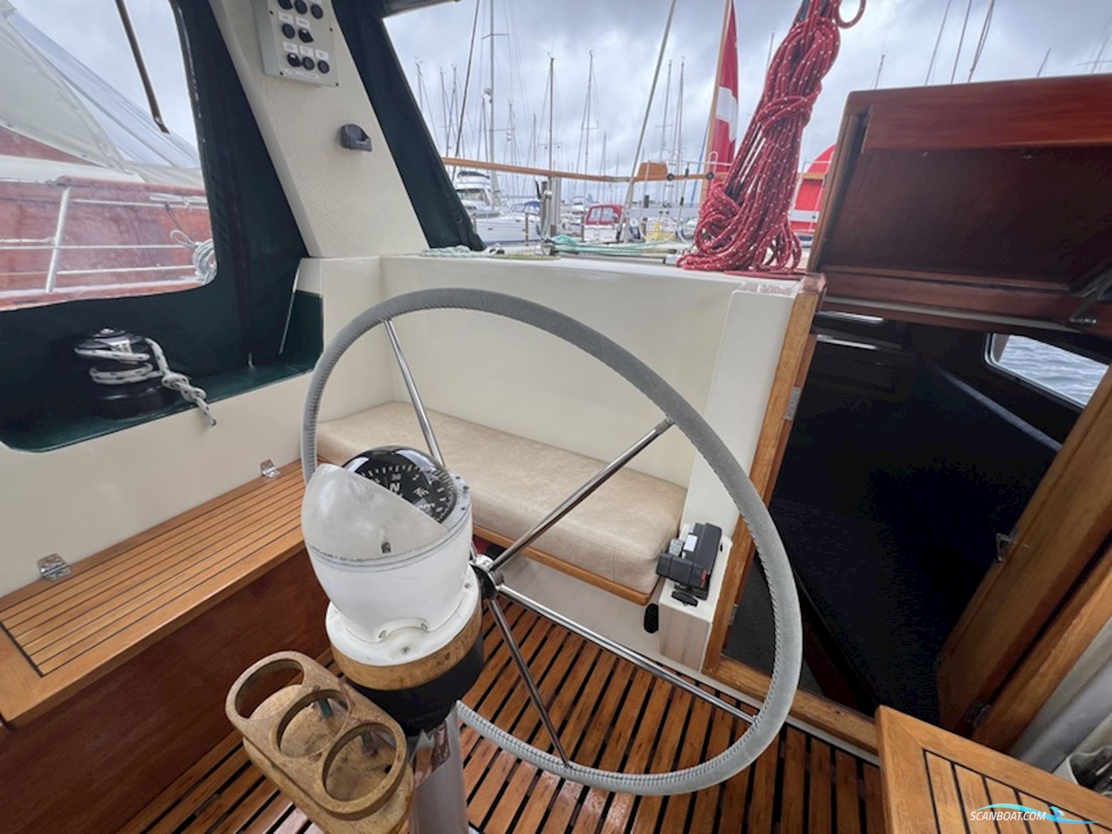 Coronet Elvstrøm 38