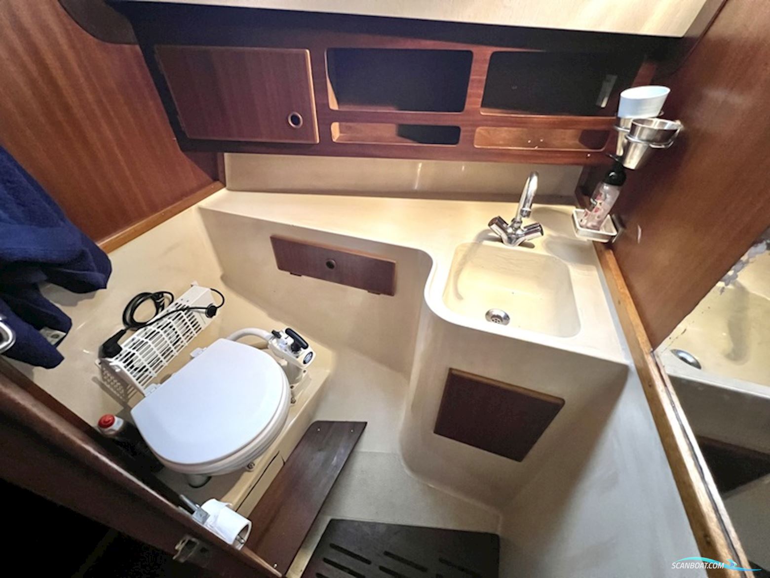 Coronet Elvstrøm 38