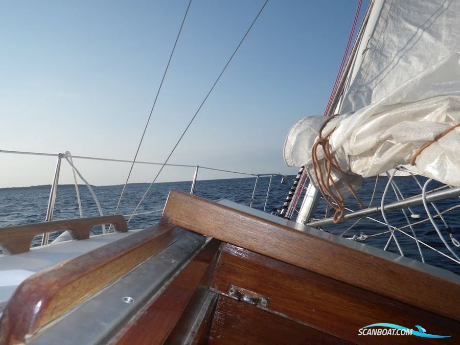 Ketch Rigged 451 Motorsailer Pilothouse