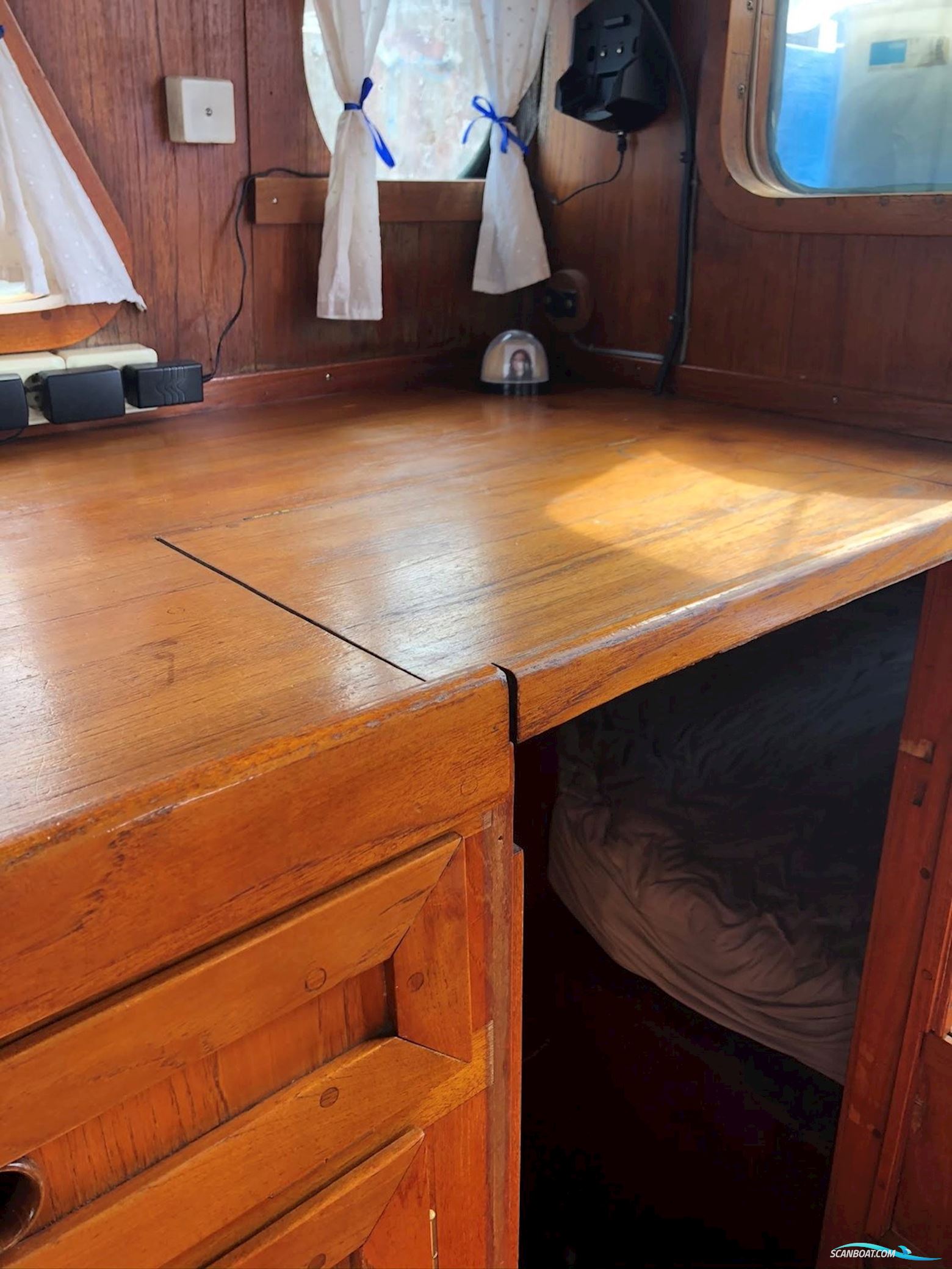 Ketch World Cruiser 51