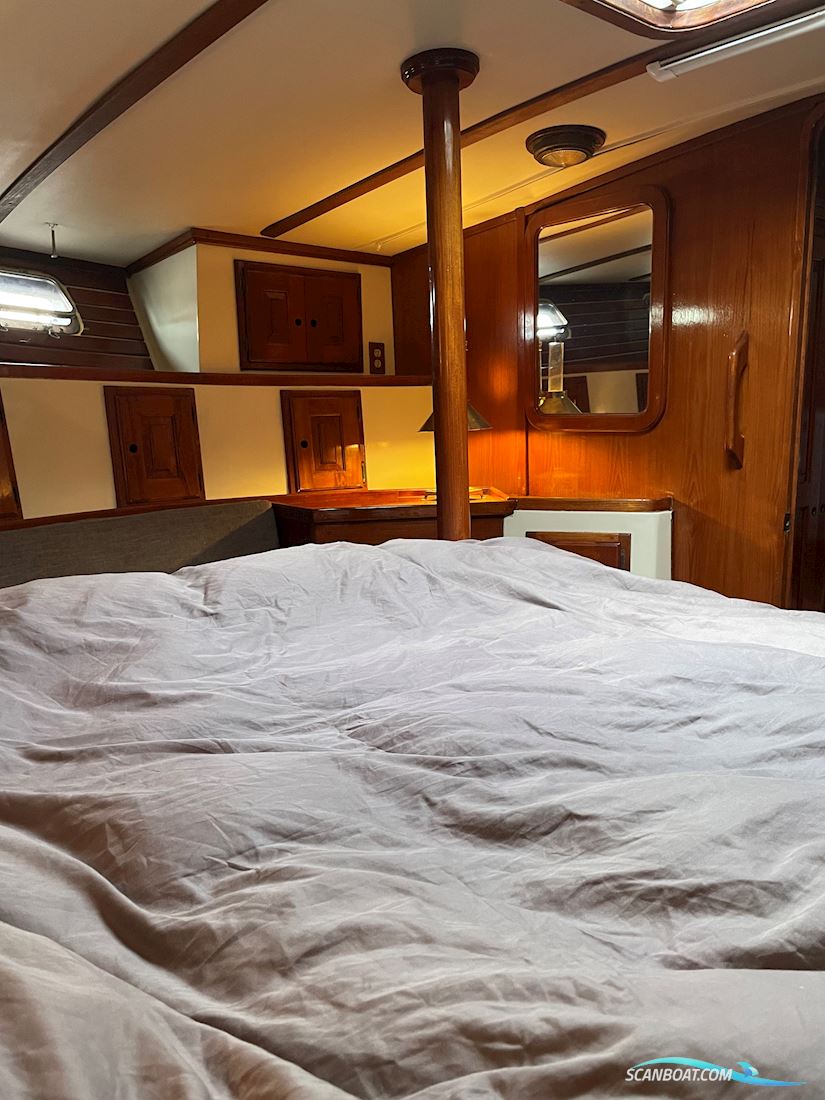 Lancer 72”