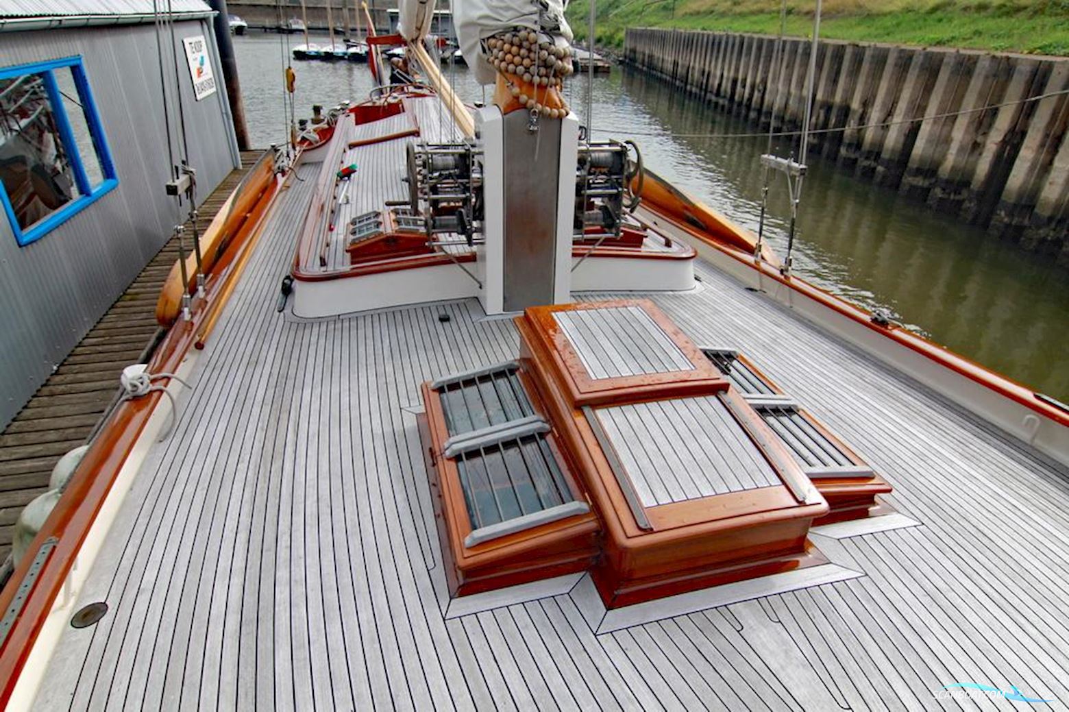 Lemsteraak Sailing Yacht