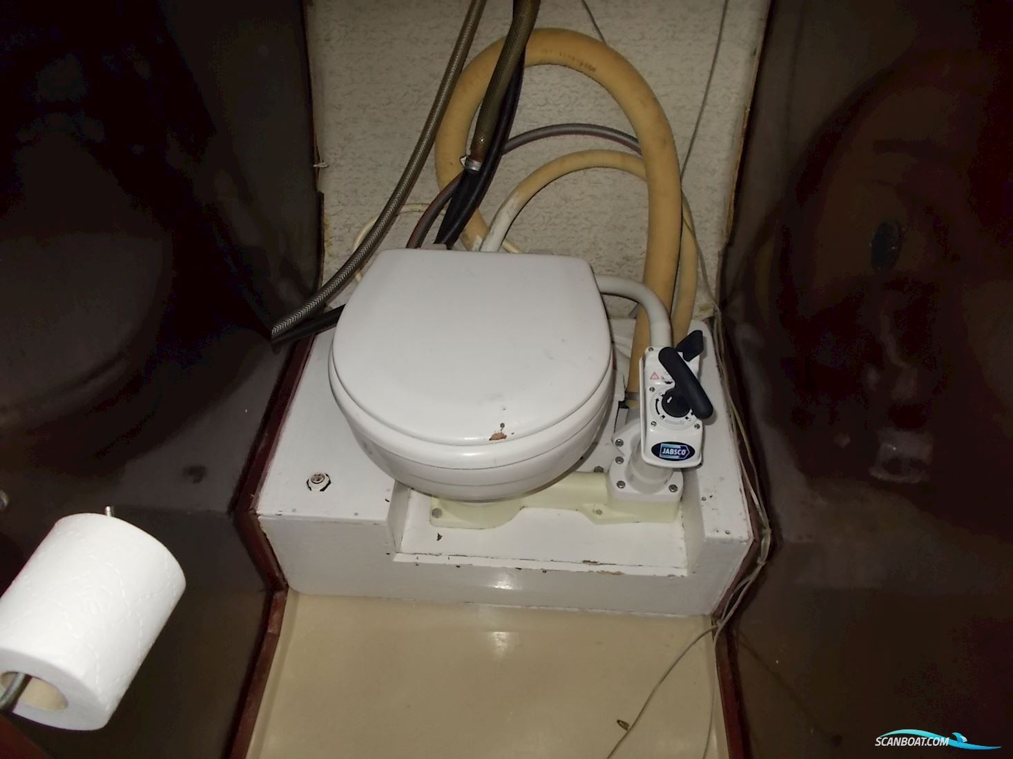 LM 27