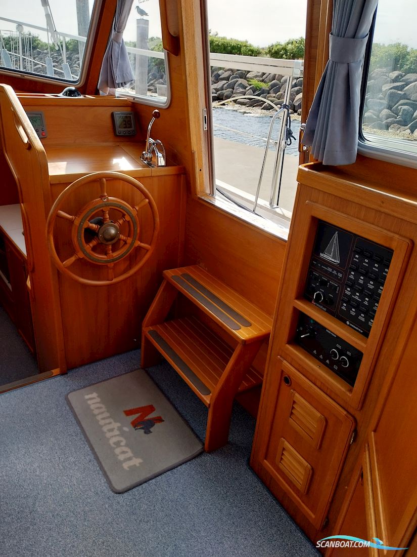 Nauticat 331