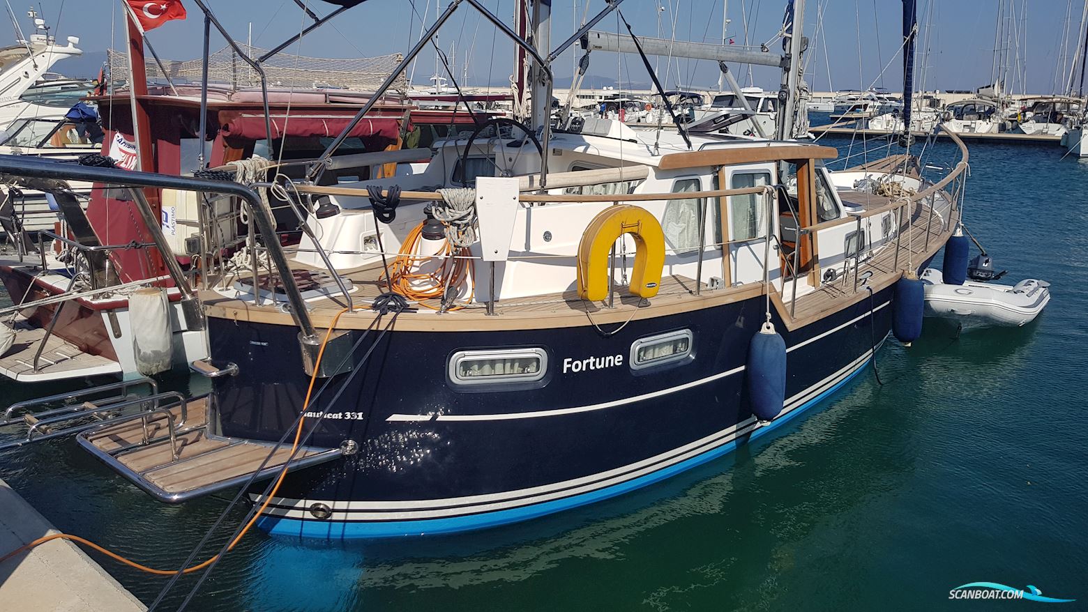 Nauticat 331