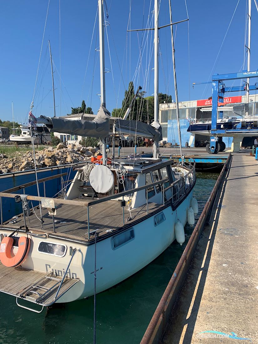 Nauticat 38