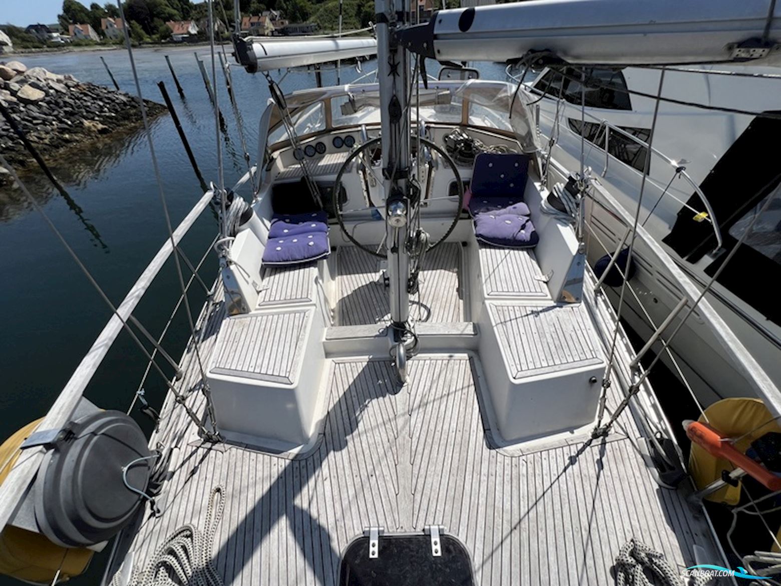 Nauticat 40