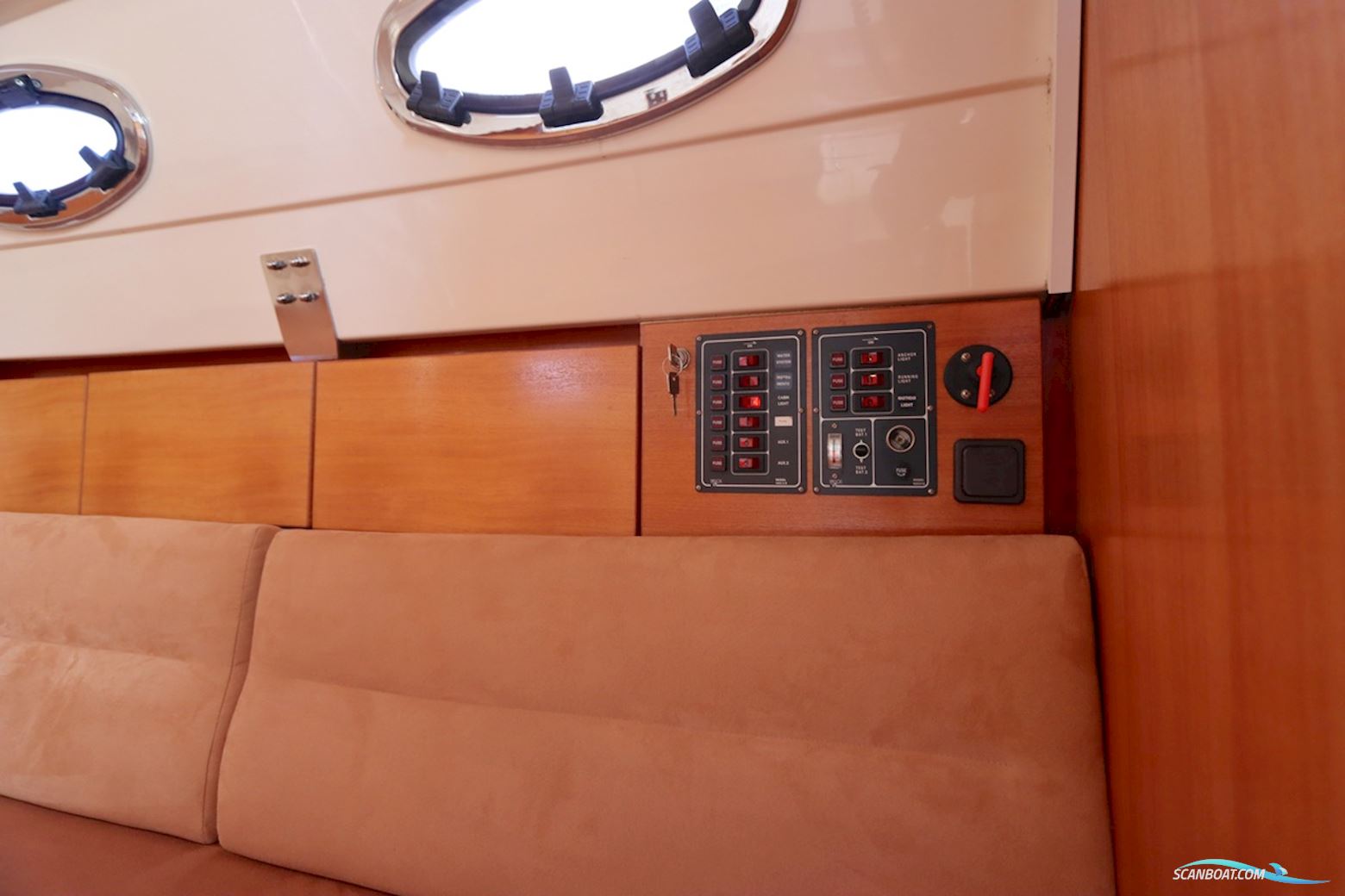 Odin Nova de Lux 820