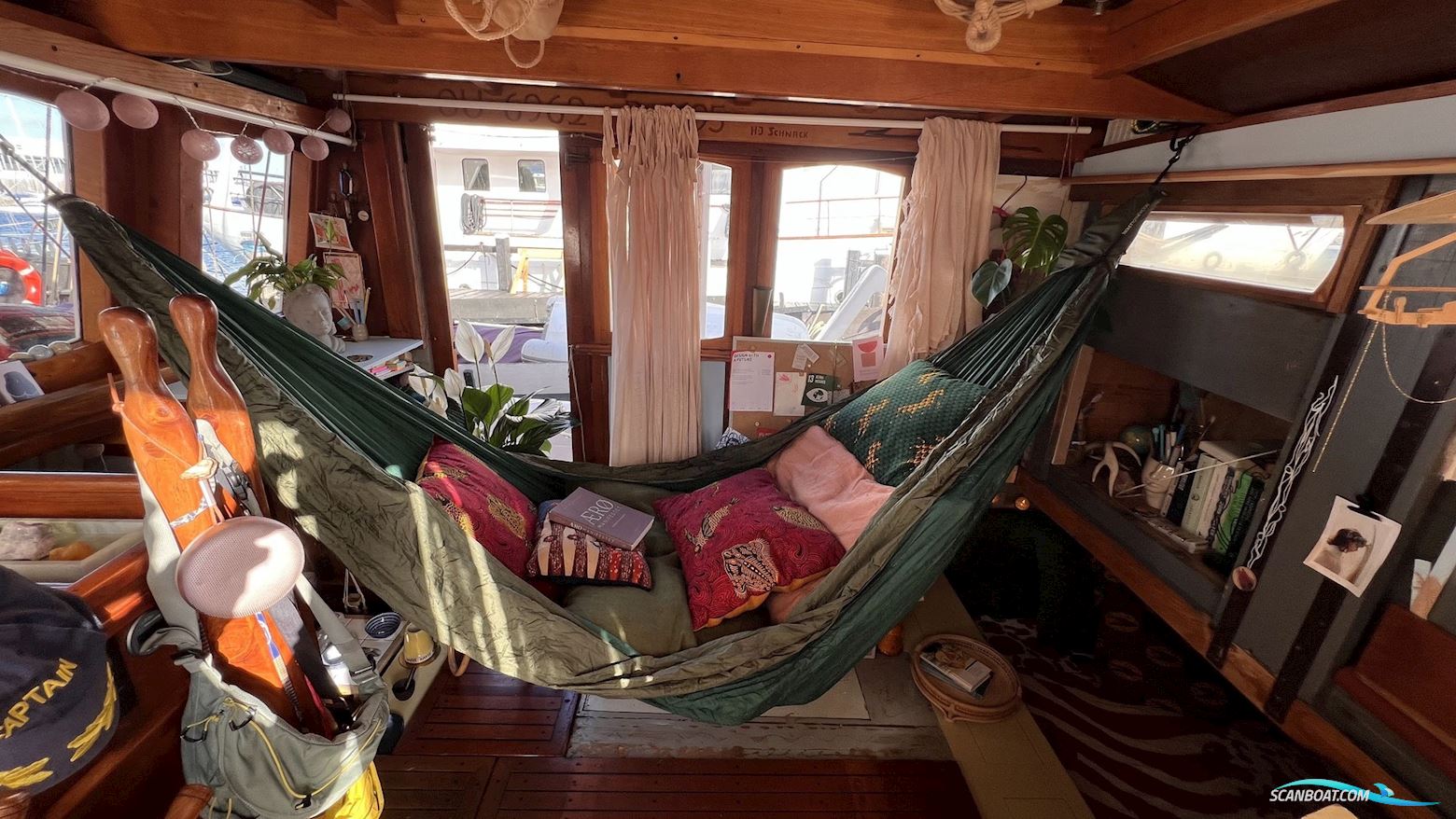 wooden boat - Jagt Ketch Rigged