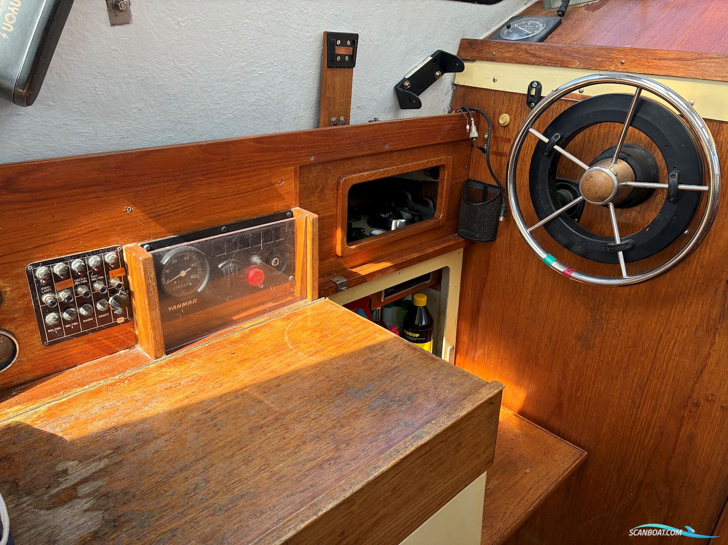 Adagio 27 Motorsejler