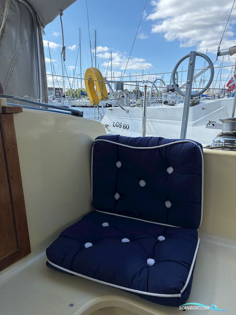 Adagio 27 Motorsejler