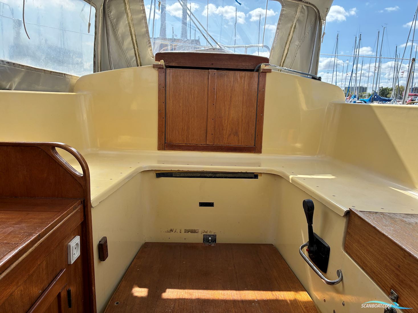 Adagio 27 Motorsejler