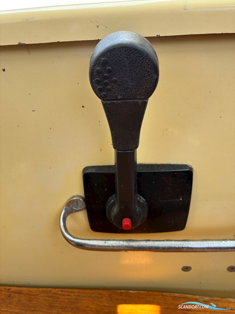 Adagio 27 Motorsejler