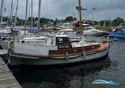 Classic Motor Sailer 34