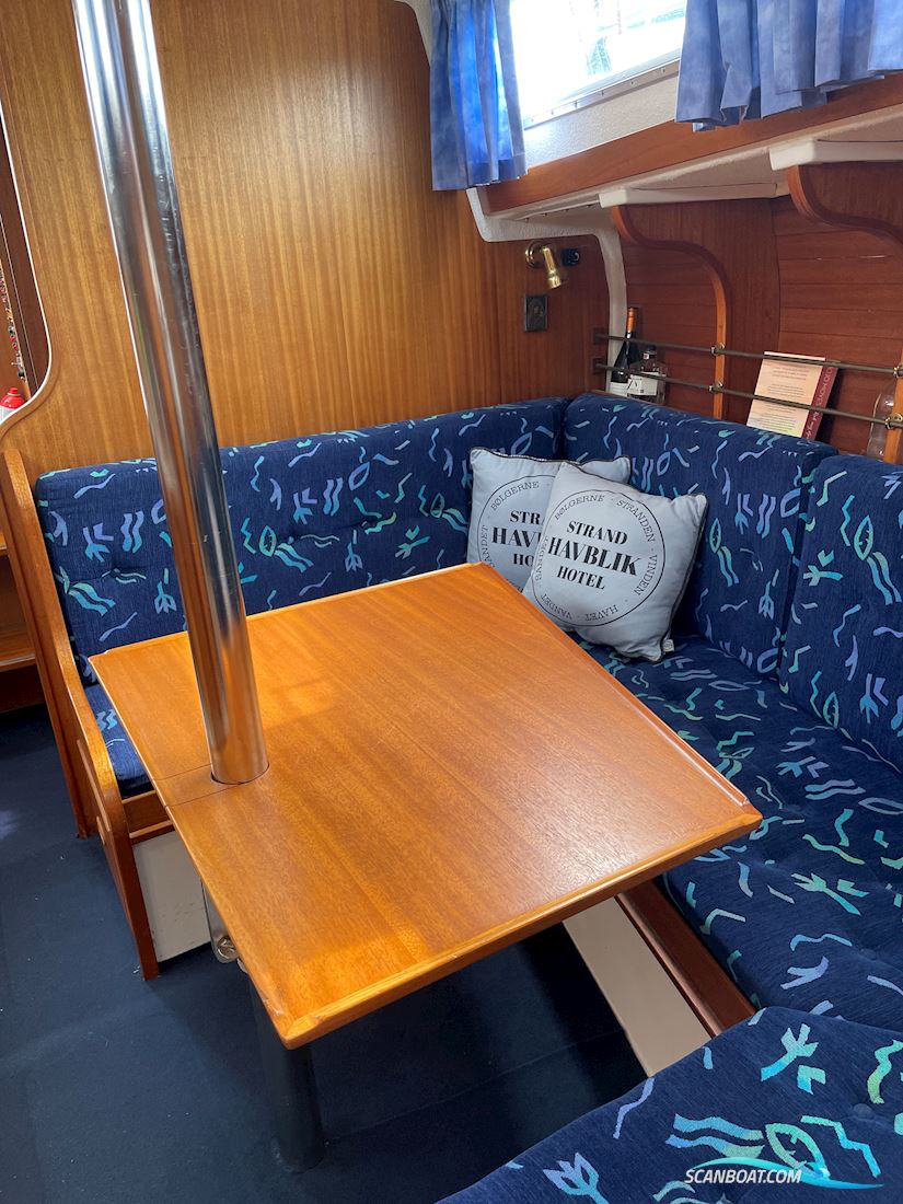 Compass 31