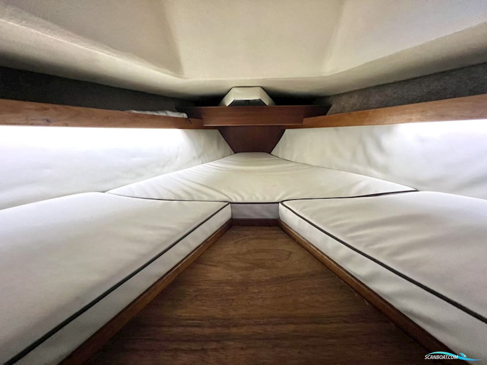 Coronet Elvstrøm 38