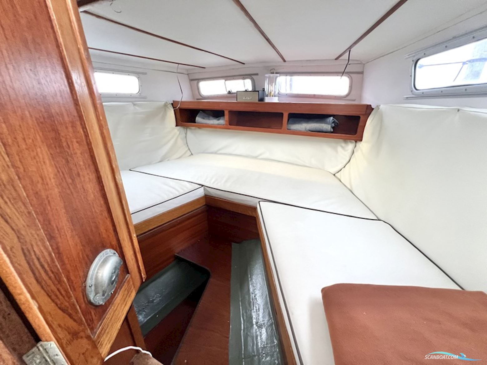 Coronet Elvstrøm 38