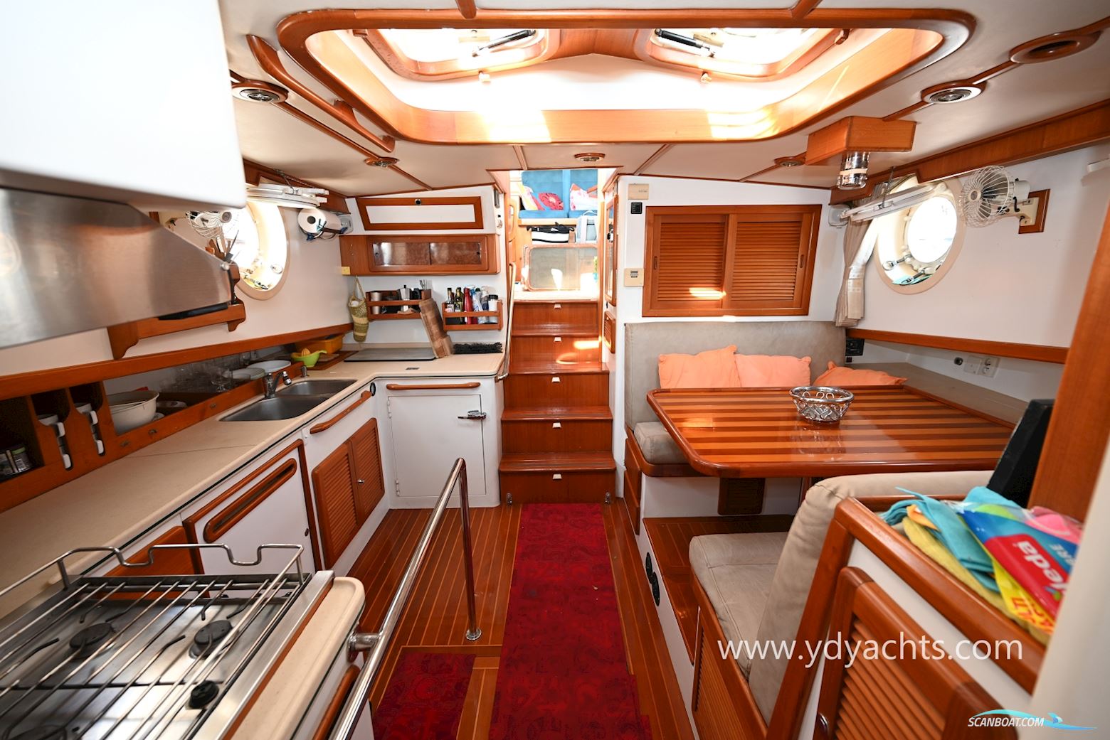 Diesel Duck 44 Trawler Motorsailer