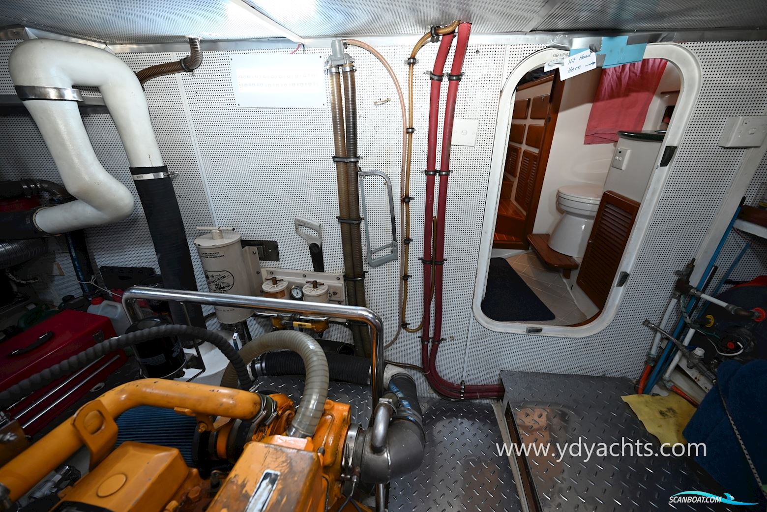 Diesel Duck 44 Trawler Motorsailer