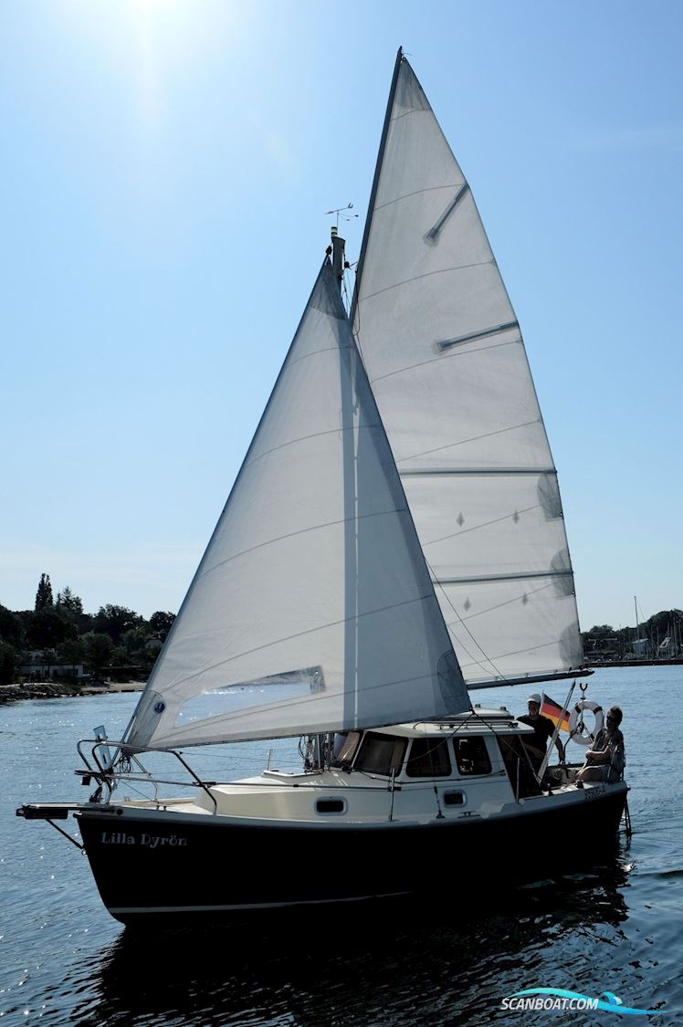 Haber 660 Gaffel Slup