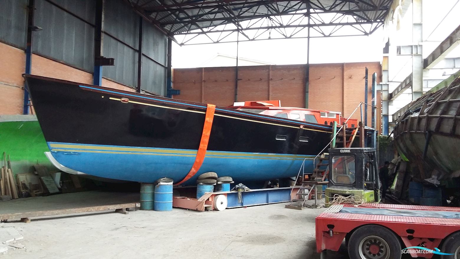 Ketch Rigged 451 Motorsailer Pilothouse