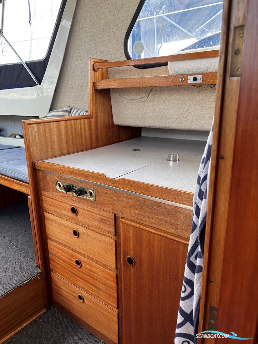 LM 27