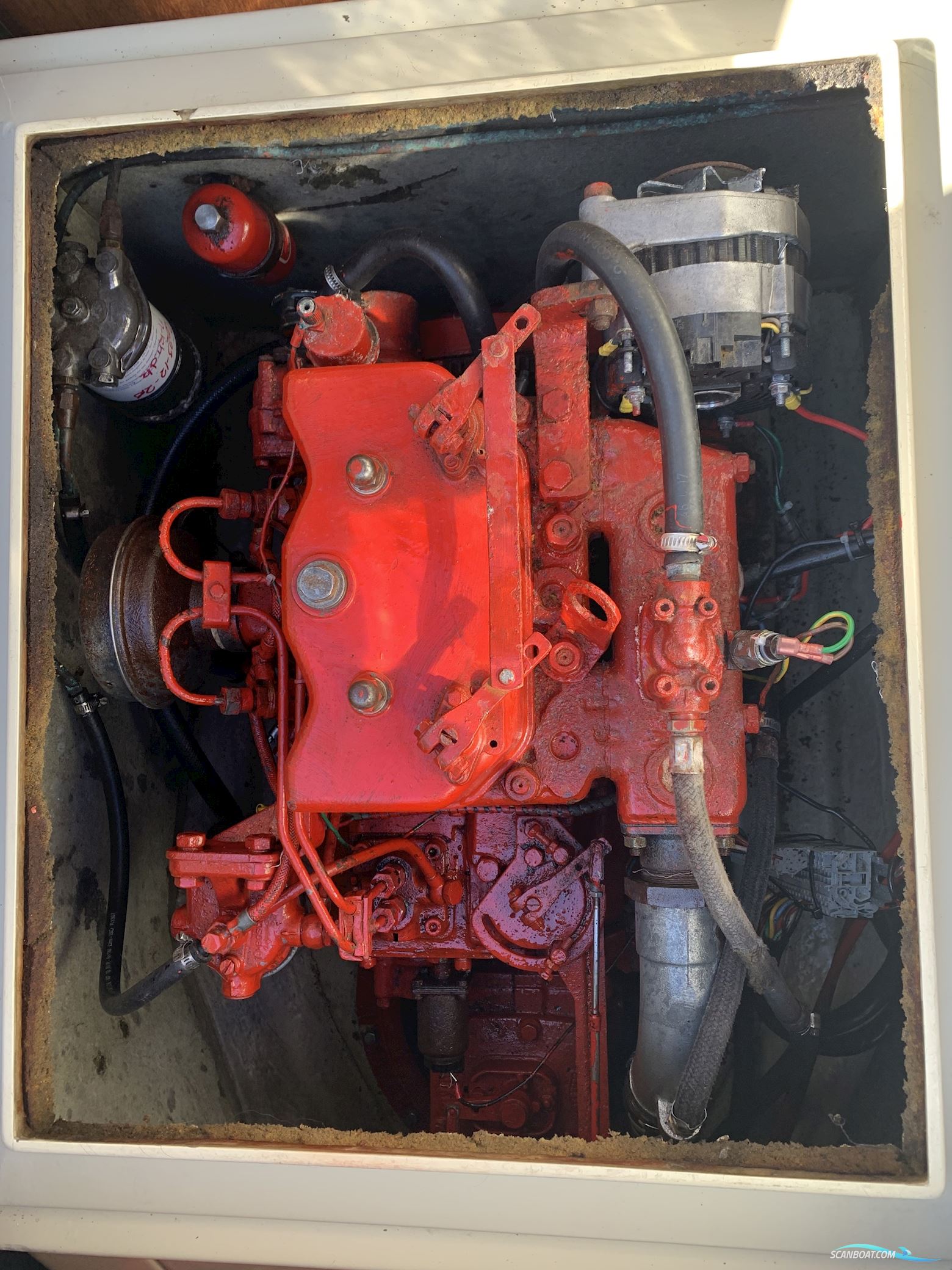 LM 28