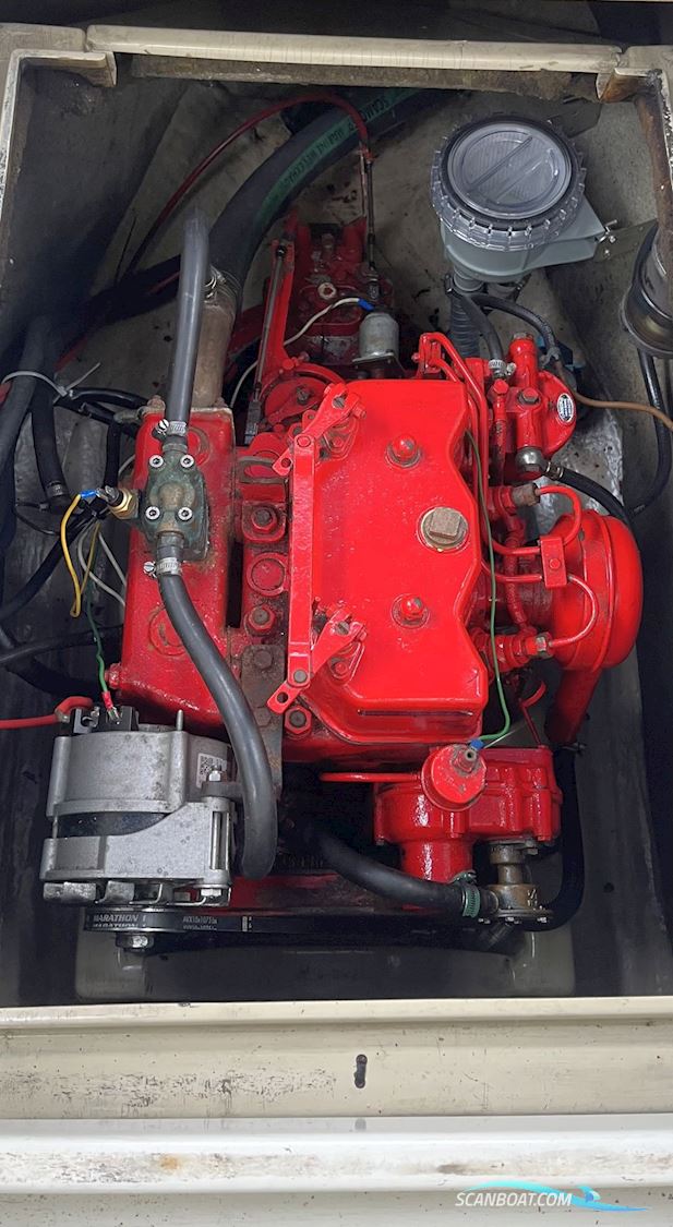 LM 28