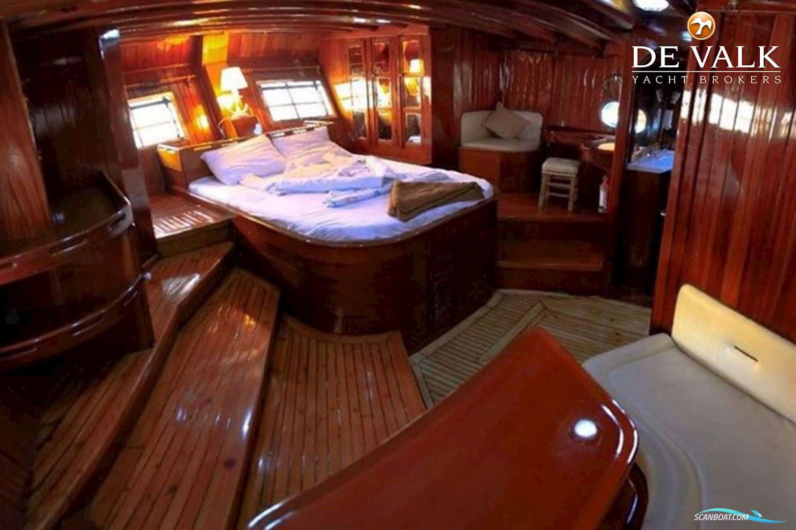 Motorsailer 23M