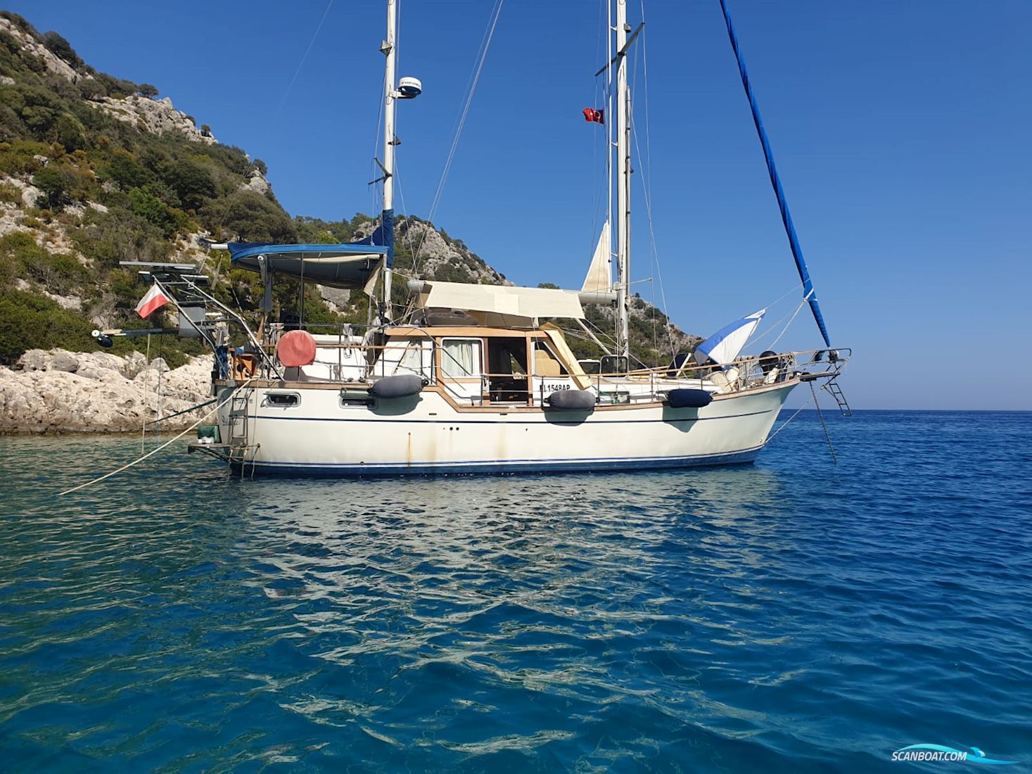Nauticat 33