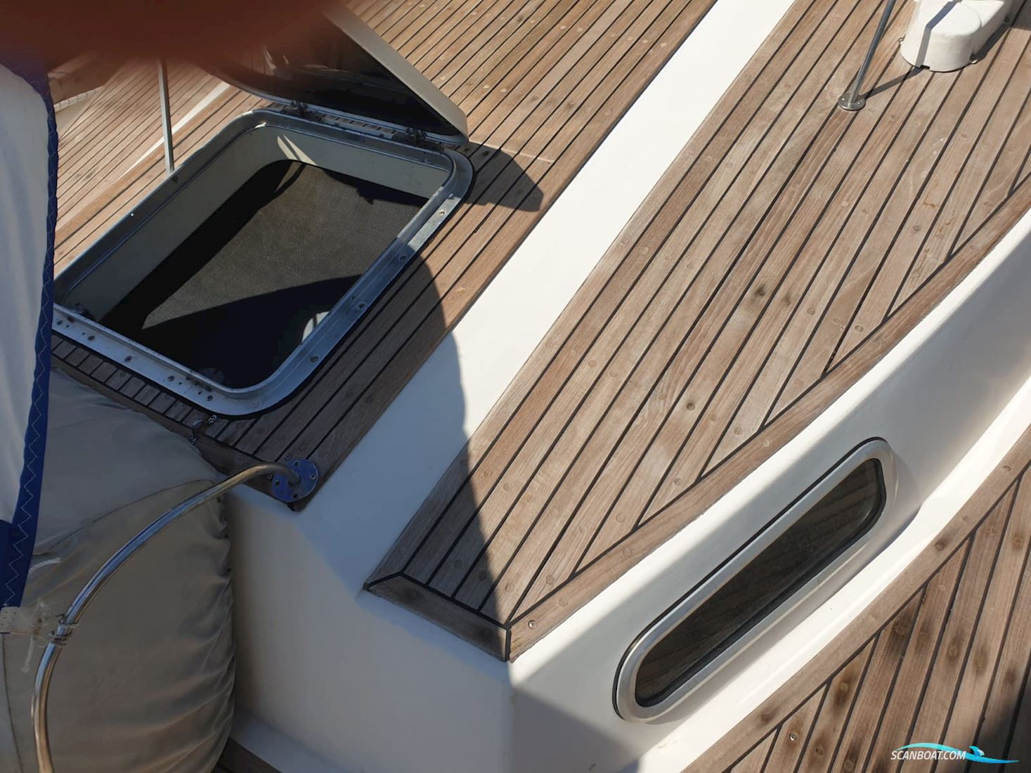 Nauticat 33