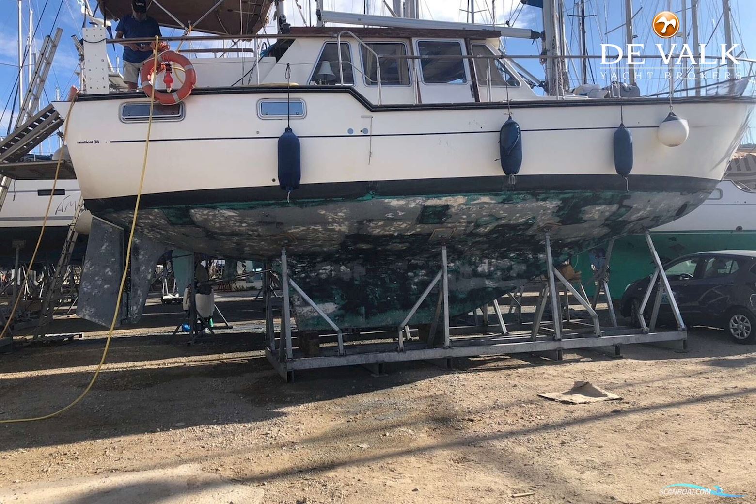 Nauticat 38