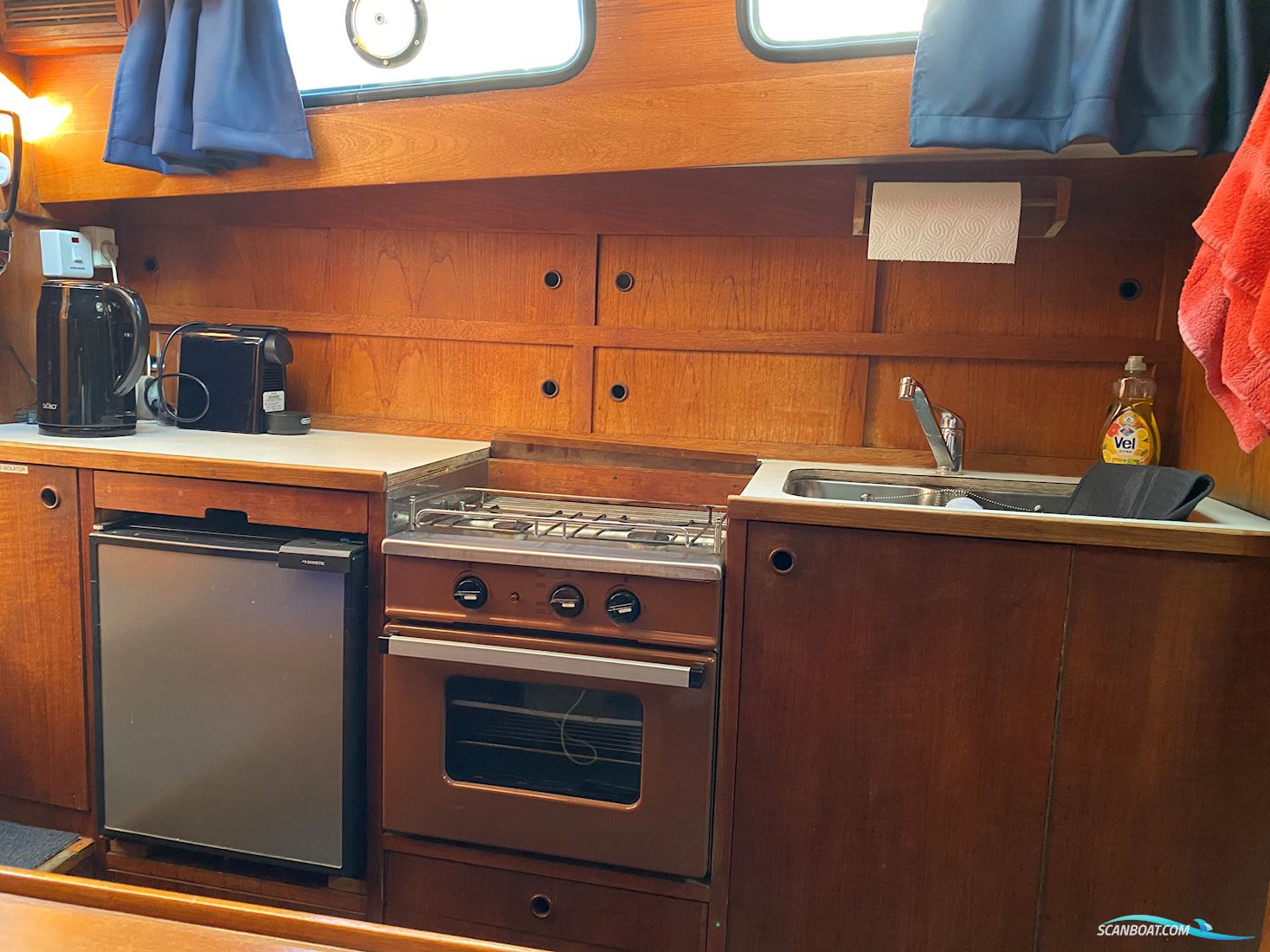 Nauticat 38