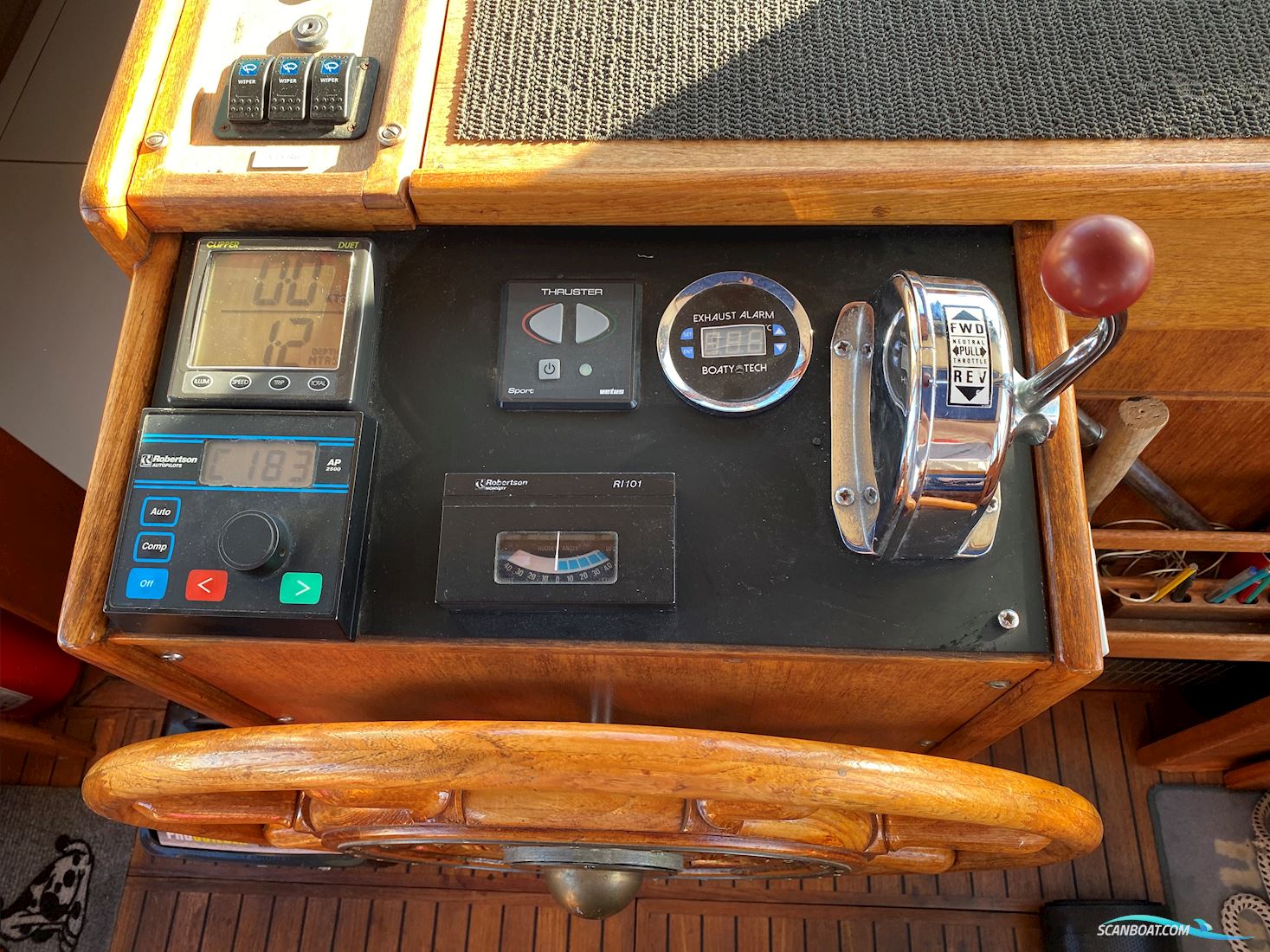 Nauticat 38
