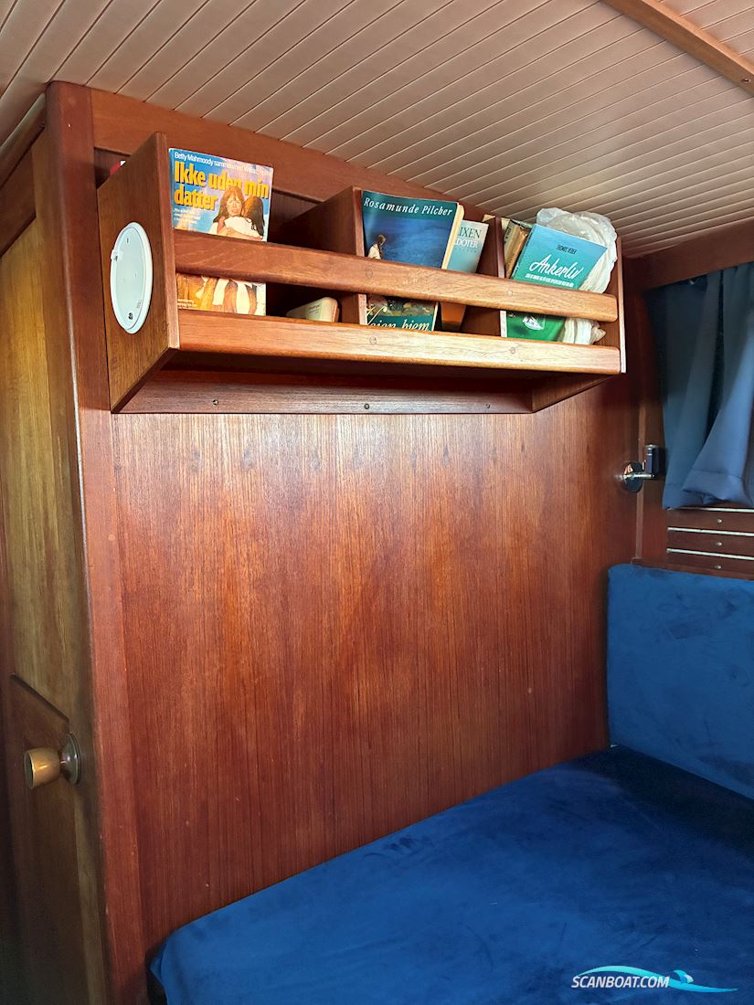 Nauticat 38