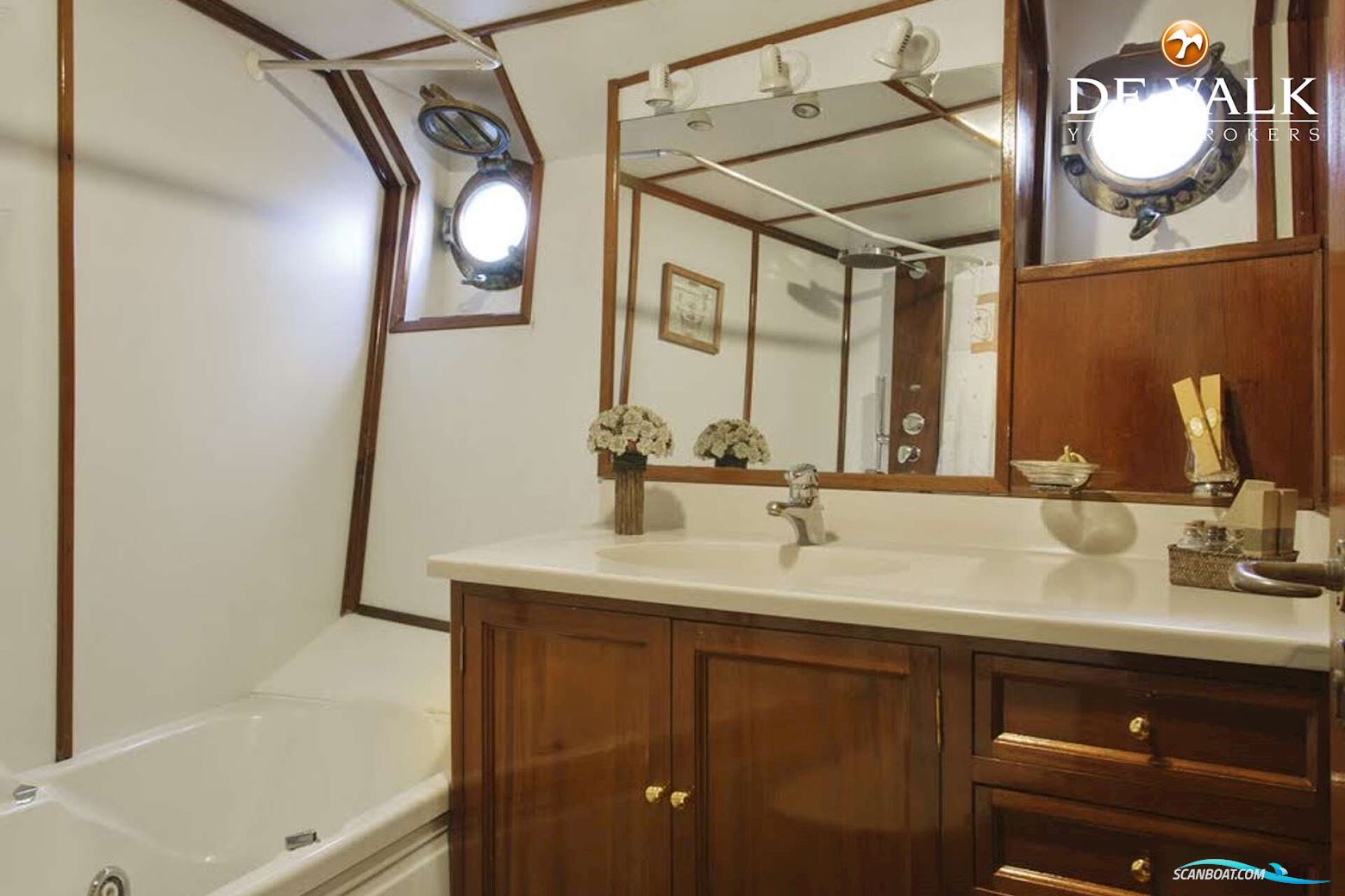 Yarrow & Co. Motorsailer 34M