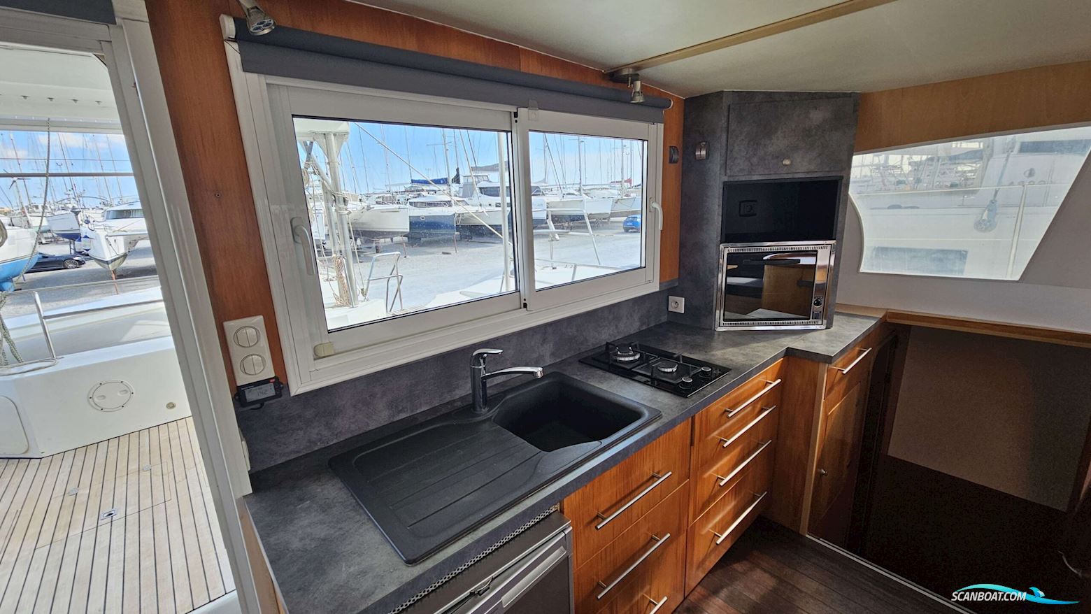 AB MARINE Eclipse 472