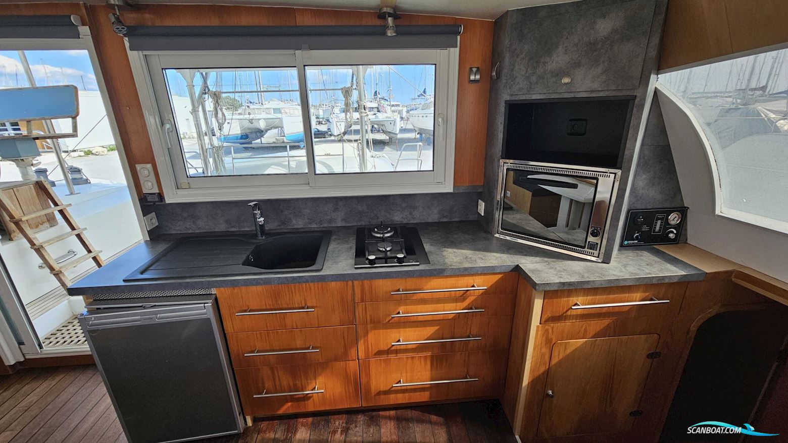 AB MARINE Eclipse 472