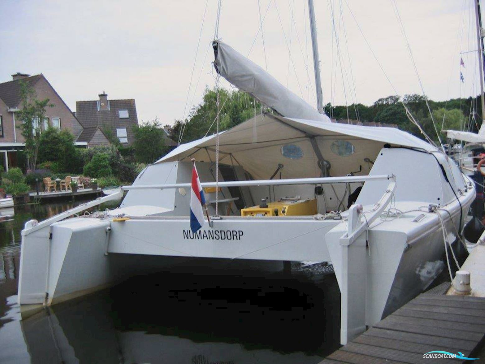Amateur Starter 800 Catamaran