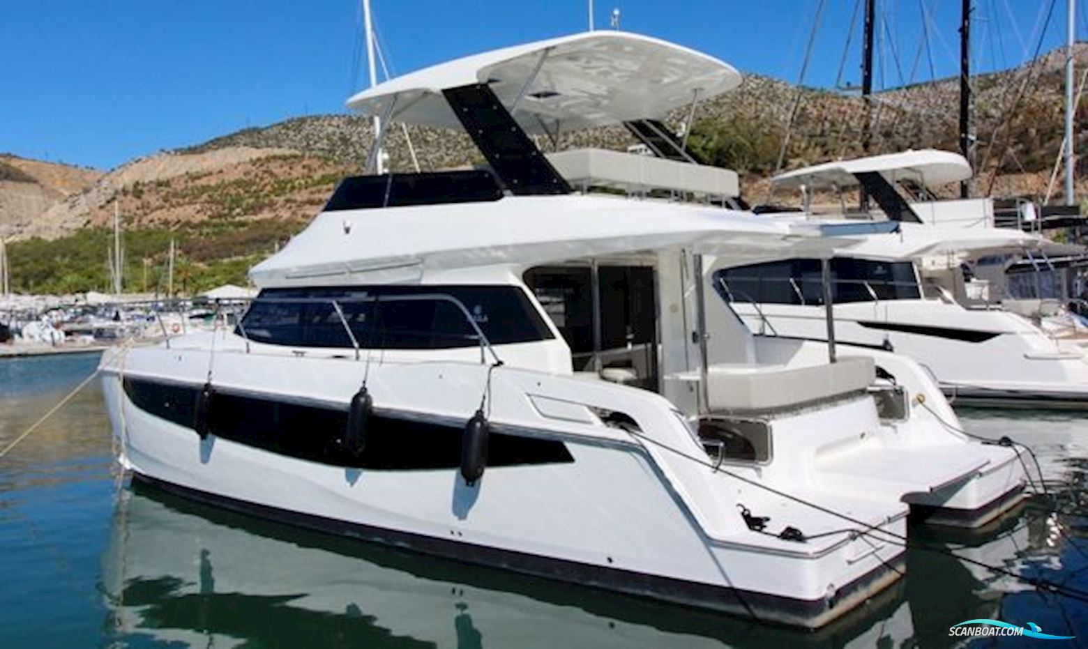 Aquila 42 Owner´s version