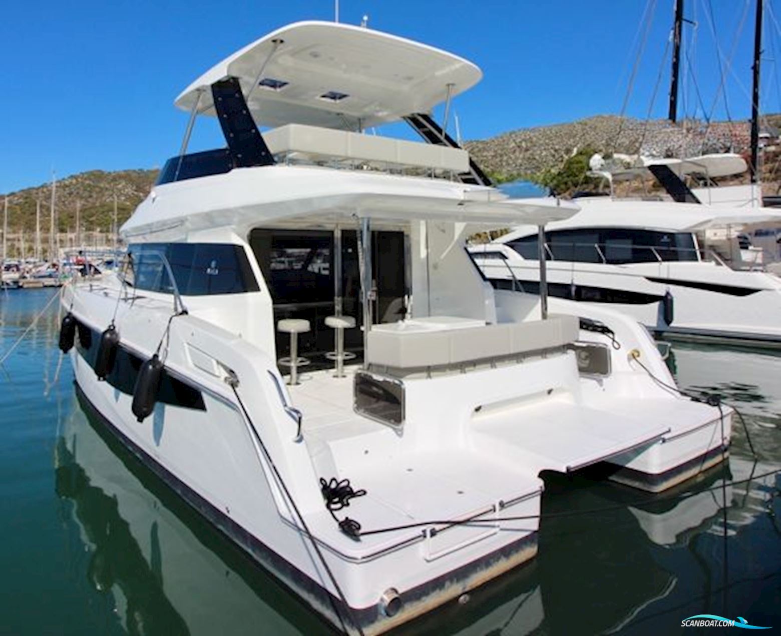 Aquila 42 Owner´s version