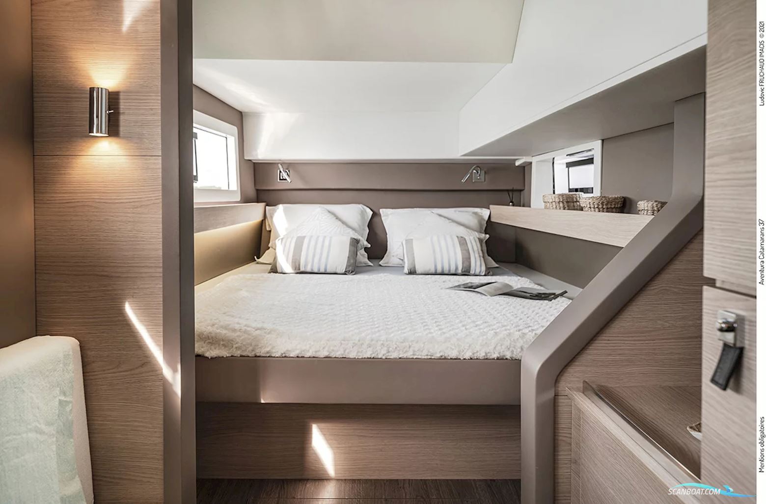 Aventura 37 Explorer