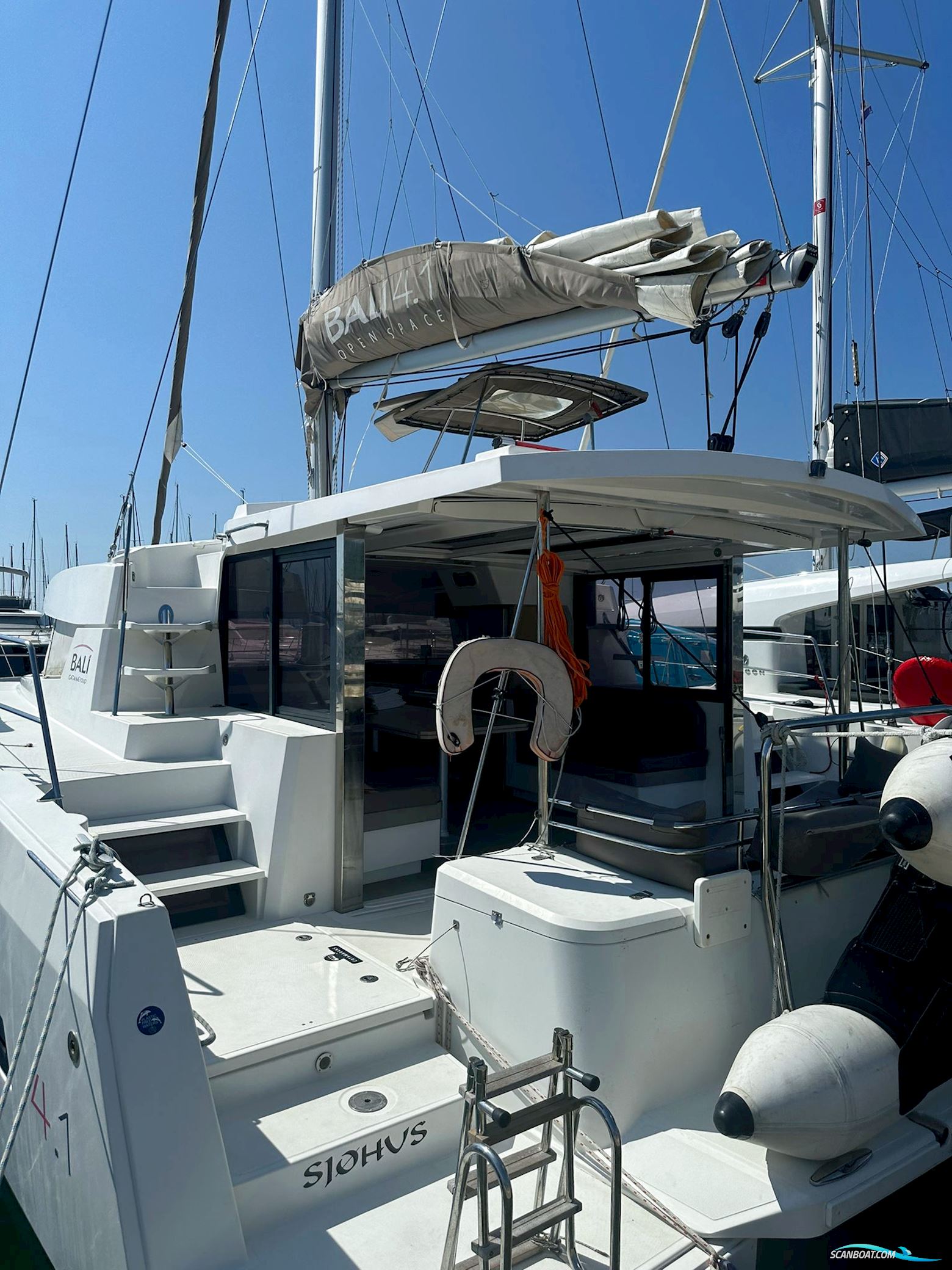 Bali 4.1 2x40hp Yanmar diesel