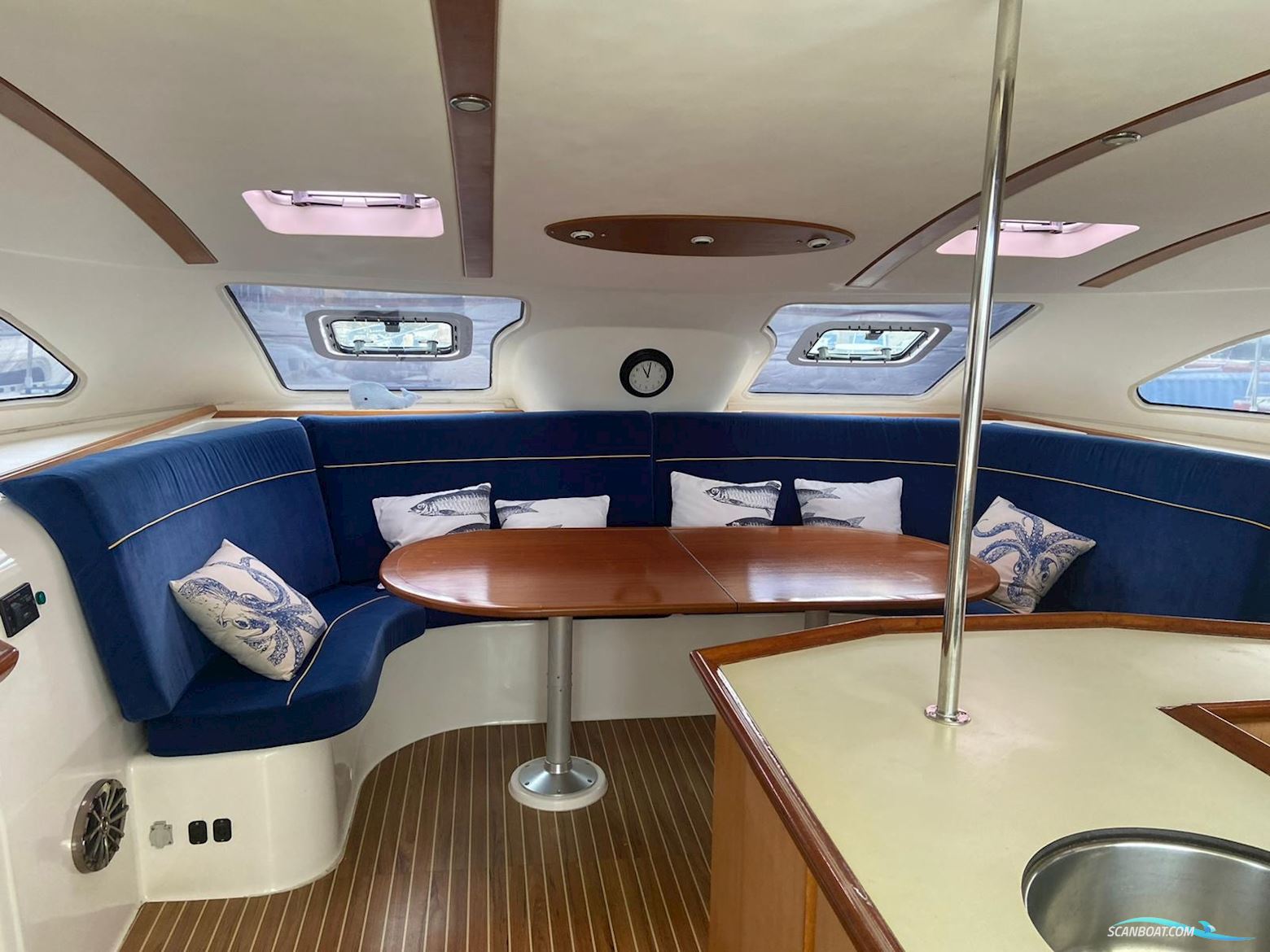 Bavaria Nautitech 47