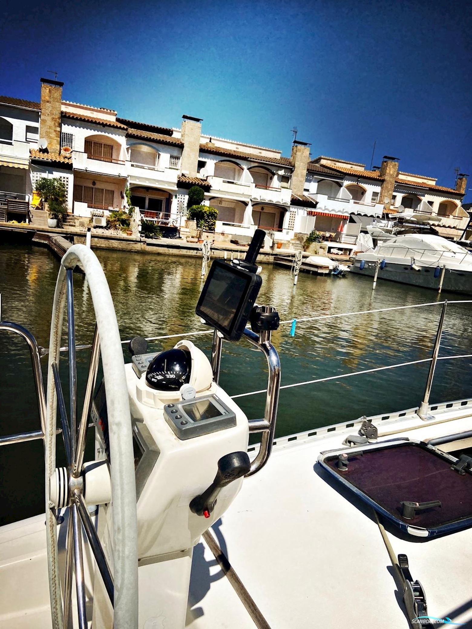 Bavaria Nautitech 47